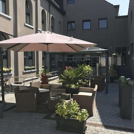 Hotel Saint Daniel Peruwelz Bagian luar foto
