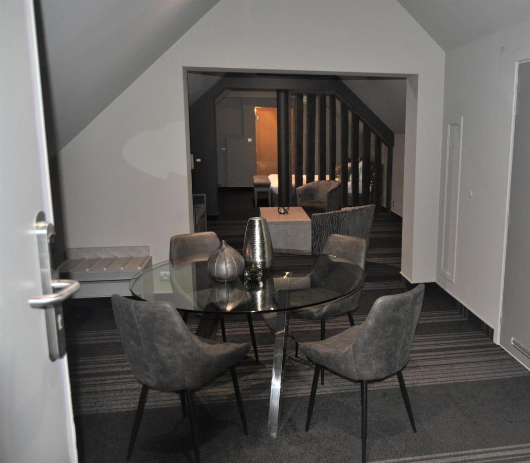 Hotel Saint Daniel Peruwelz Bagian luar foto